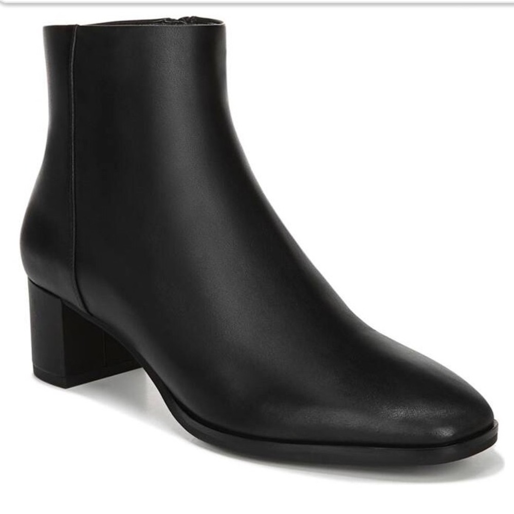 Via Spiga Vinson Block Heel Leather Ankle Boot